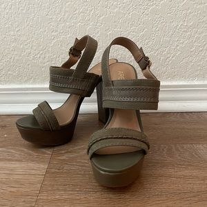 Arezzo Green Leather Platform High Heels